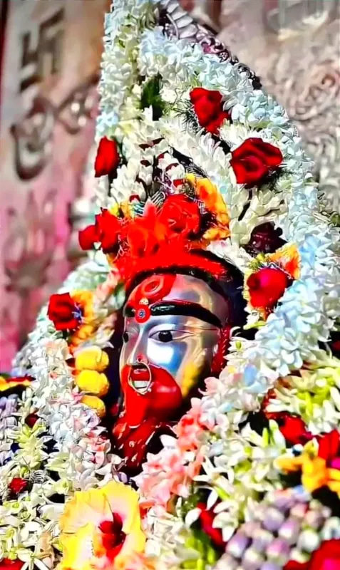 Ma Tara adorned with flowers
